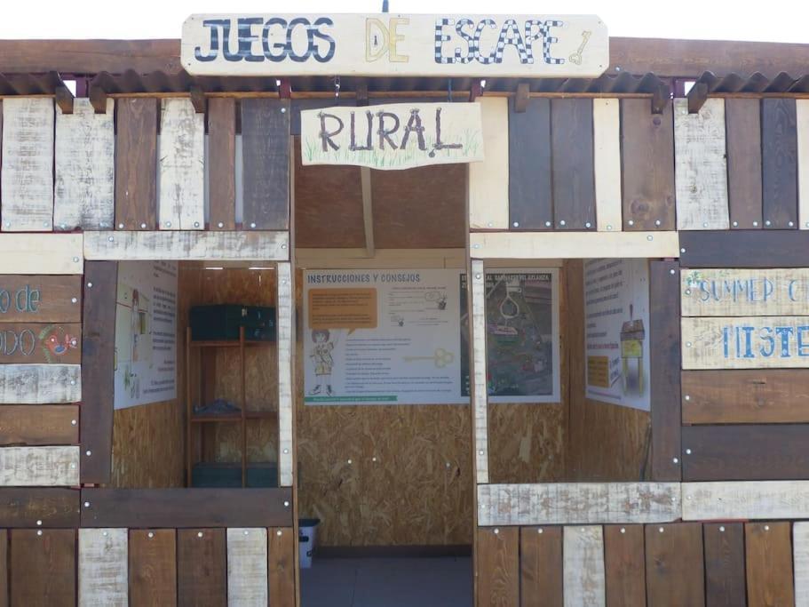Hotel Albergue Bioclimatico Sabinares Del Arlanza Puentedura Kültér fotó