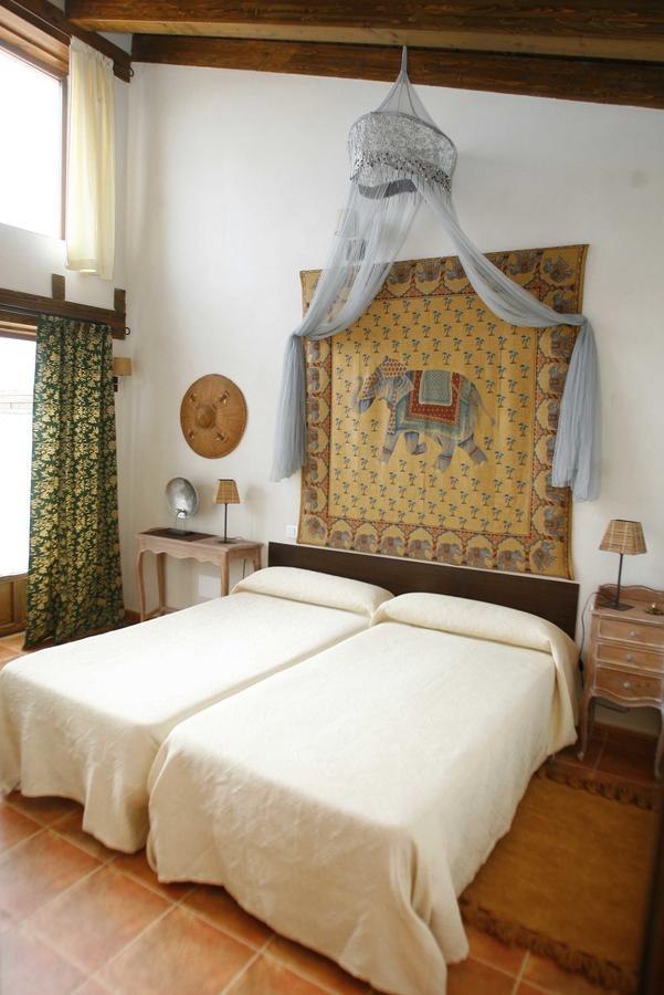 Hotel Albergue Bioclimatico Sabinares Del Arlanza Puentedura Szoba fotó
