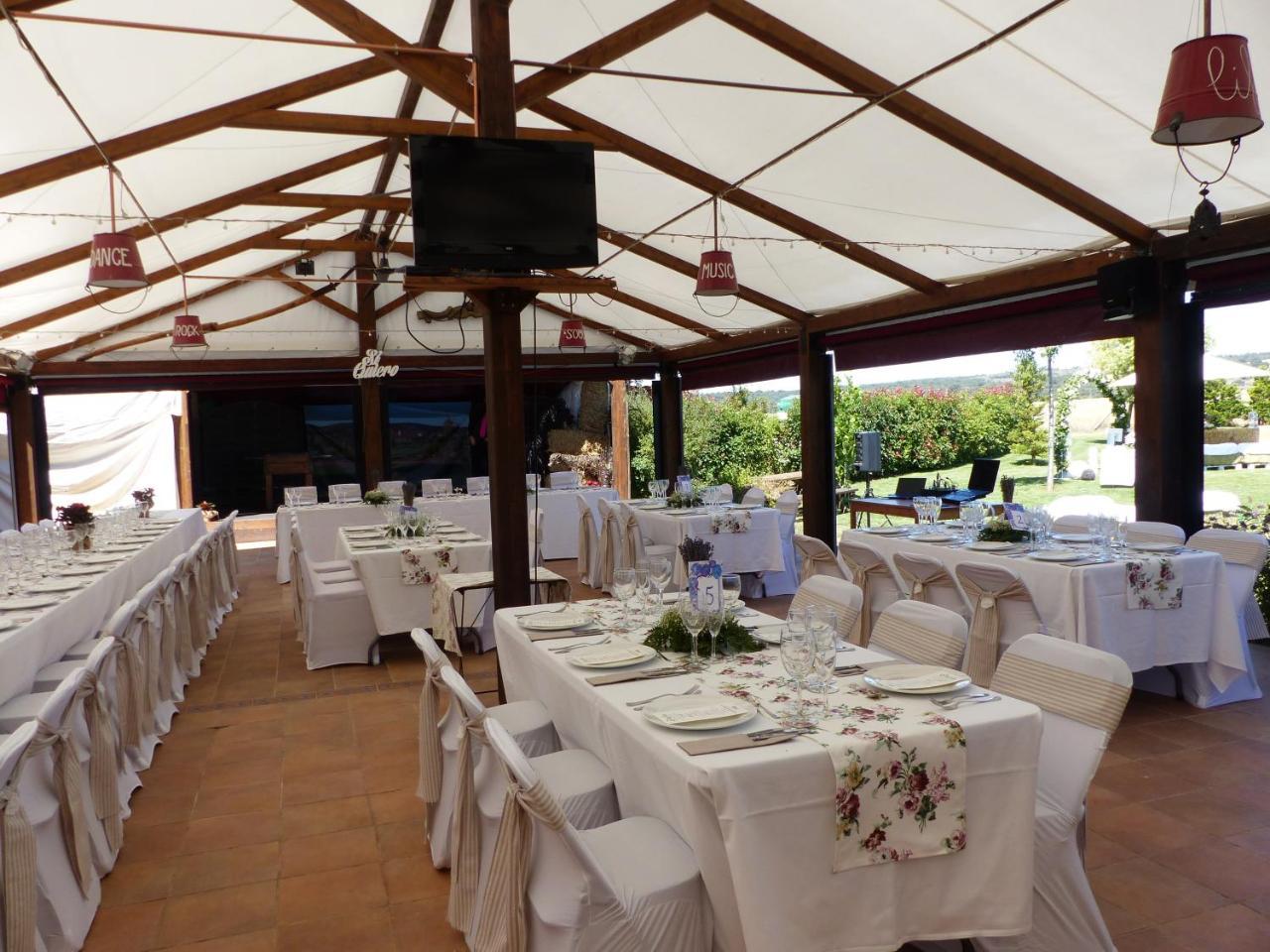 Hotel Albergue Bioclimatico Sabinares Del Arlanza Puentedura Kültér fotó